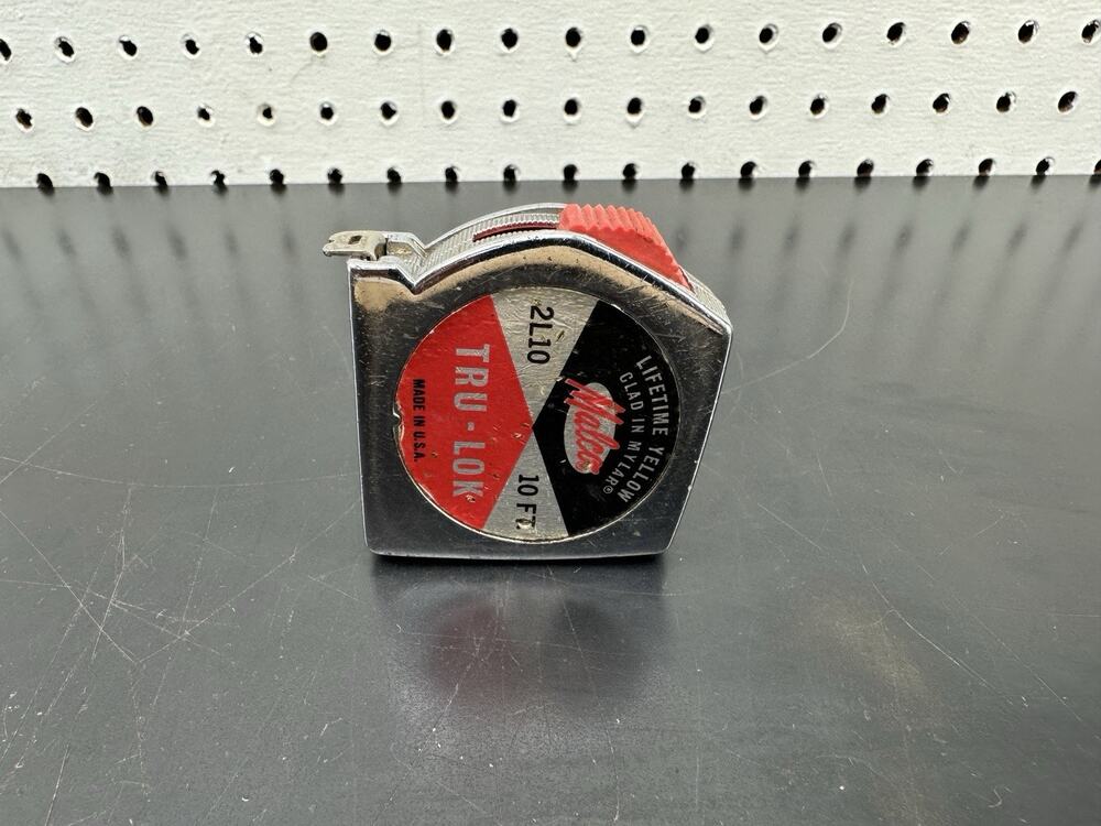 Used Vintage Malco "Tru-Lok" Tape Measure 2L10 Made In USA 10Ft Mylar Dupont